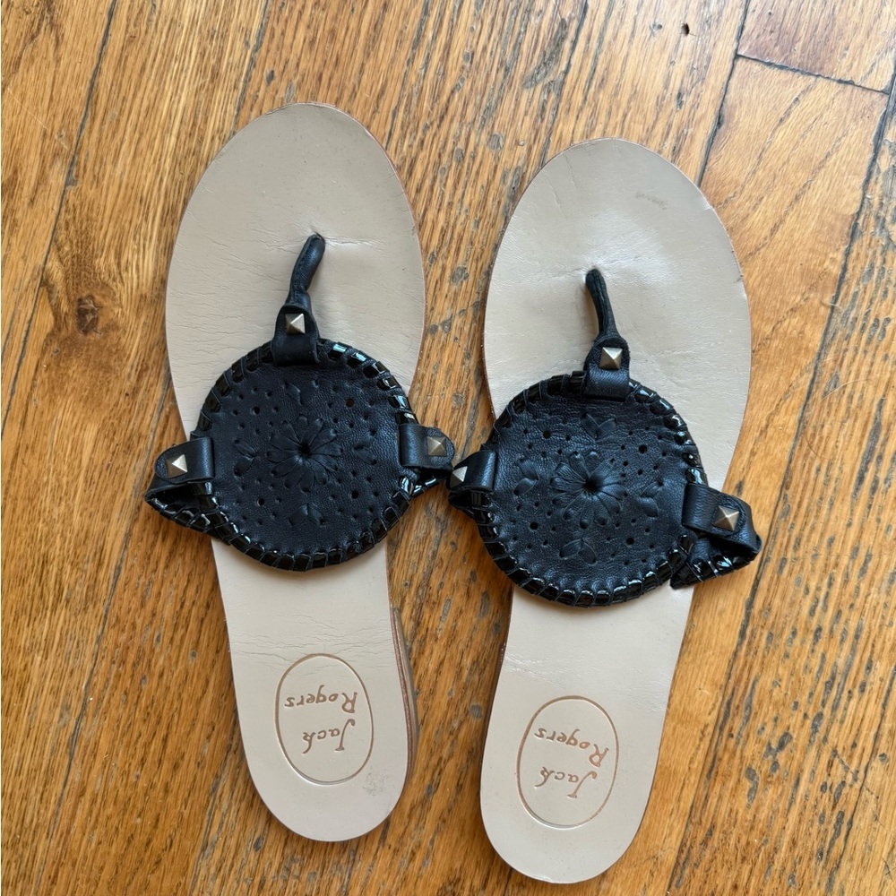 Jack Rogers Women's Georgica Thong Sandals in Black size: 9